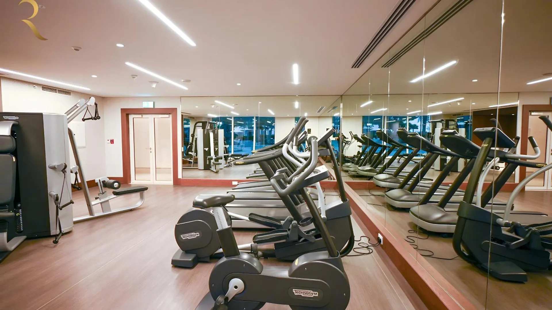 아부다비 Azure Bliss 1Br Retreat Near Saadiyat Attractions 아파트