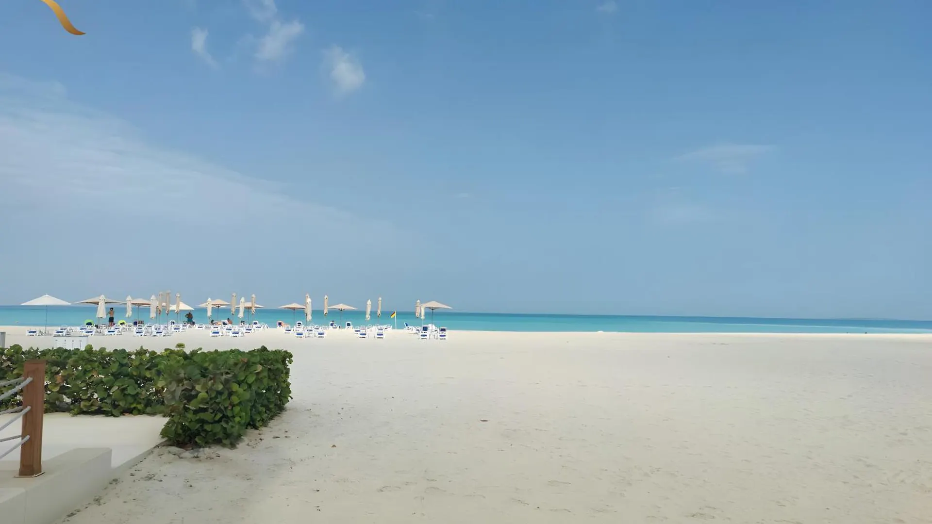 아부다비 Azure Bliss 1Br Retreat Near Saadiyat Attractions 아파트 아랍에미리트
