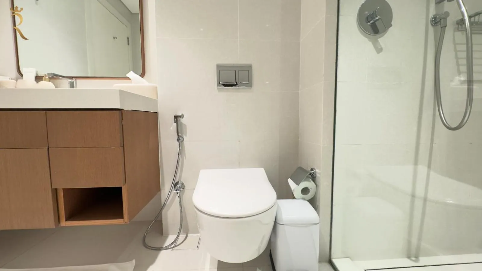 아부다비 Azure Bliss 1Br Retreat Near Saadiyat Attractions 아파트 0*,  아랍에미리트