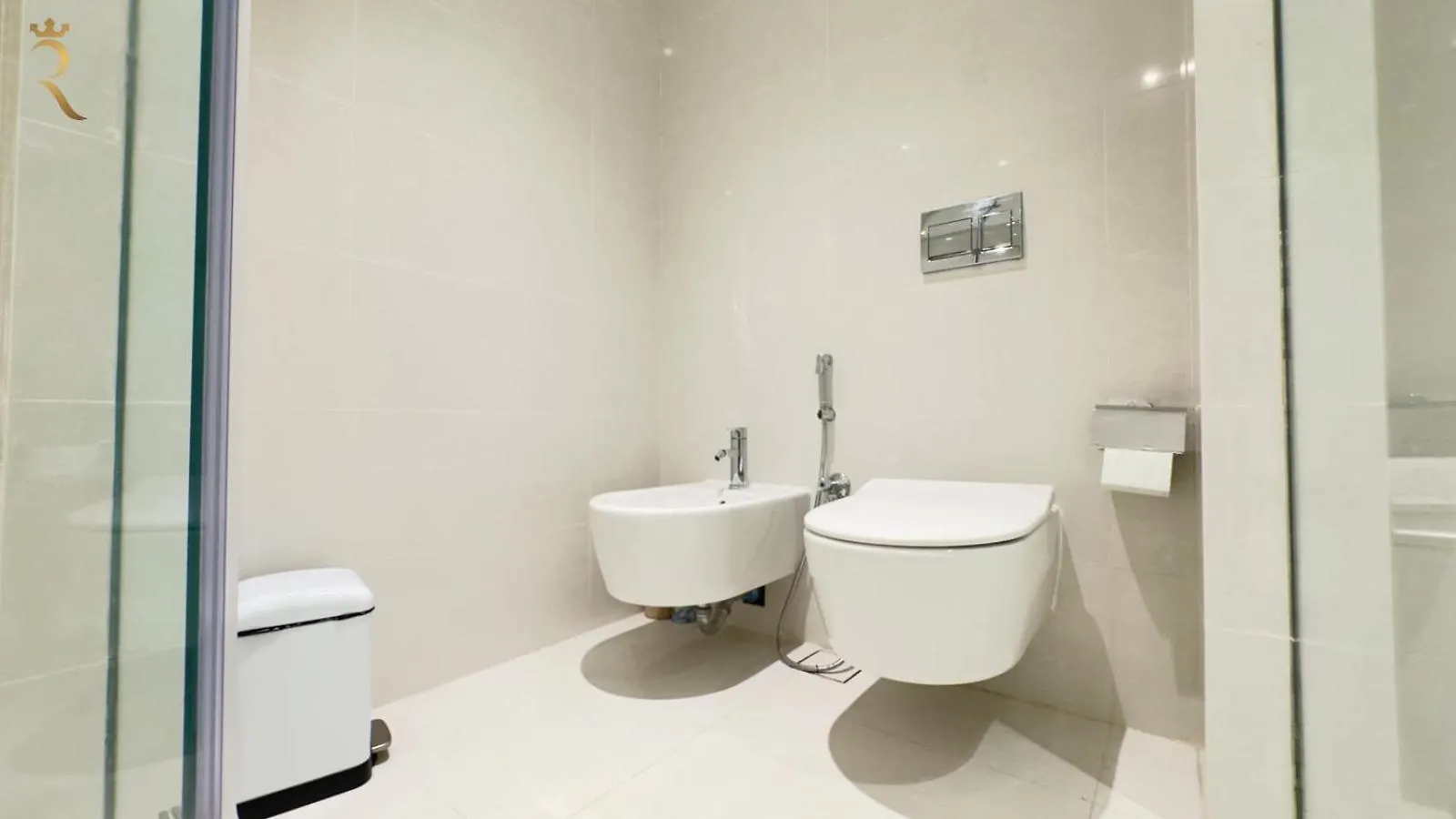 아부다비 Azure Bliss 1Br Retreat Near Saadiyat Attractions 아파트